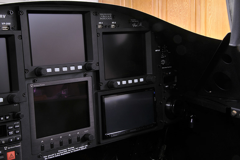 2010.01.14_-_RV-8_-_Final_Instrument_Panel_Installation_(3).jpg