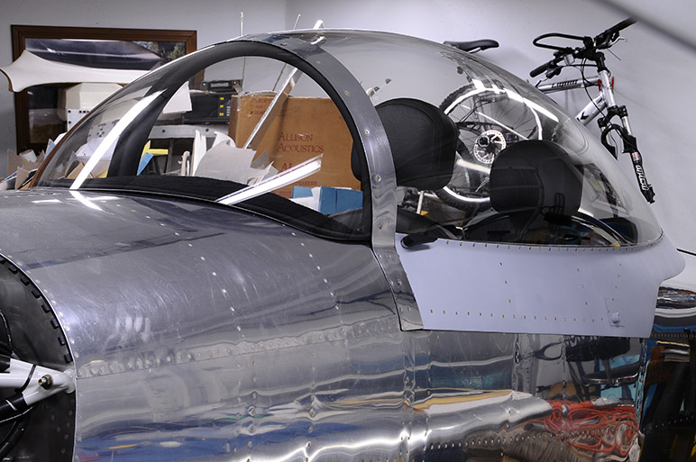 2010.01.20_-_RV-8_-_Sliding_Canopy_Installation_Complete_(6).jpg