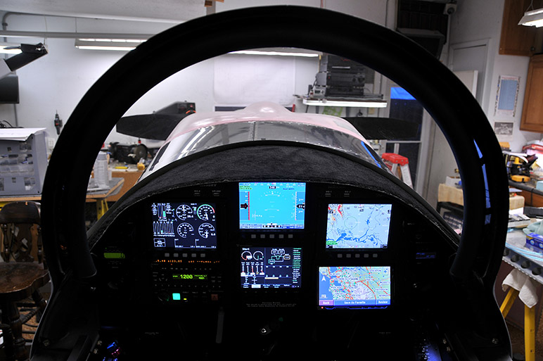 2010.02.08_-_RV-8_-_Windscreen_Fiberglass_Bezel_Fabrication_(33).jpg