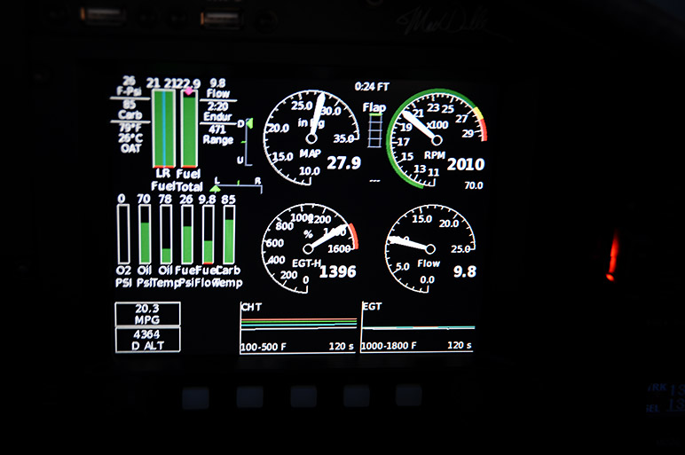 2010.08.20_-_RV-8_-_Performace_Testing_(3)_-_2010_RPM_-_27.9_MP_-_9.8_GPH_-_79_F_-_2330_FT_-_207_MPH_True_-_195_MPH_Indicated_-_201_MPH_GPS.jpg