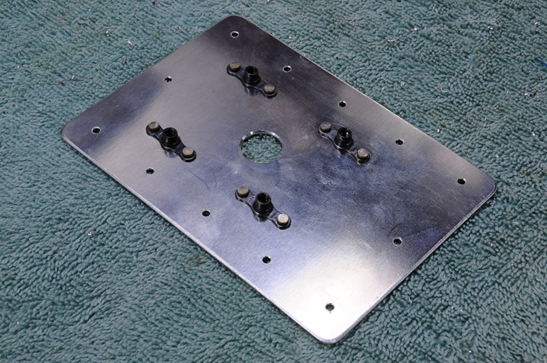 2012.08.05_-_RV-8_-_Rebuild_-_COM_And_FM_Antenna_Mounts_(6).jpg