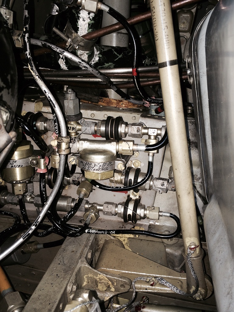 Air_leak_in_pressure_regulator_2.jpg