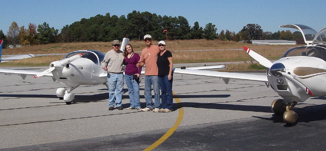 Never_mind_the_people_the_airplanes_are_sexy.jpg