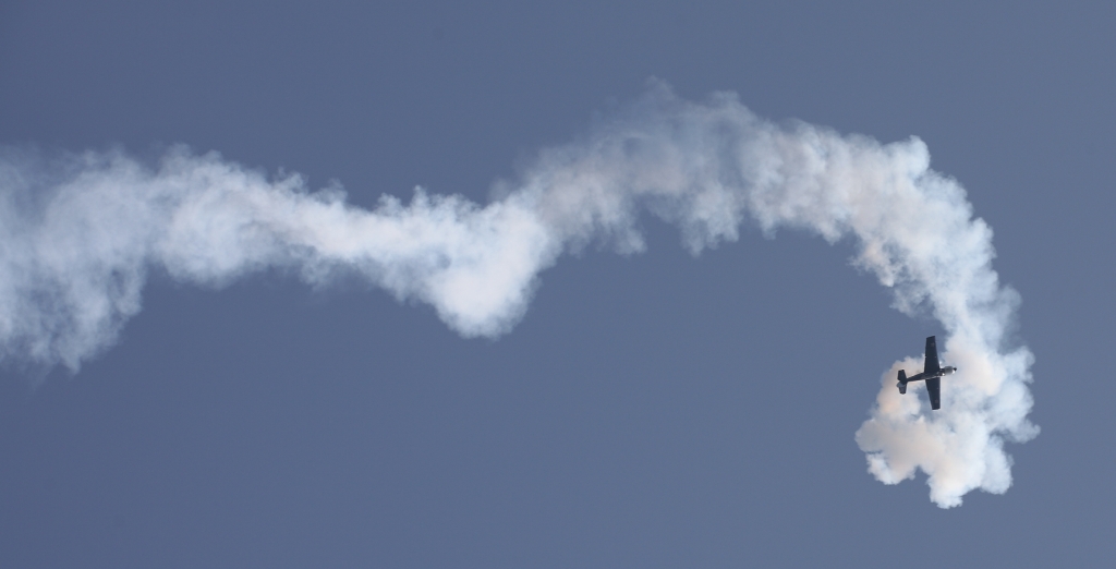 Airshow - Yak-52 Aerobatic Display - Etienne Verhellen (8).jpg