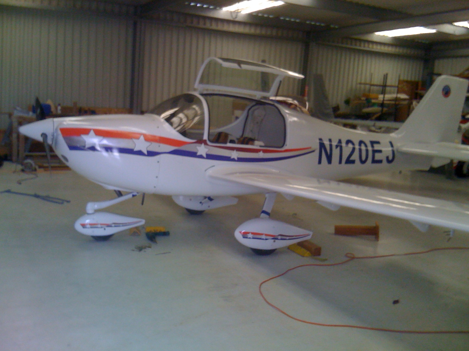 EAA hangar after paint.jpg