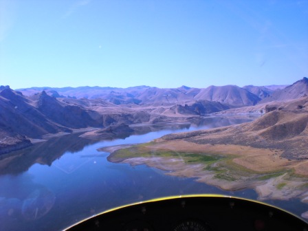 flying-owyhee.JPG