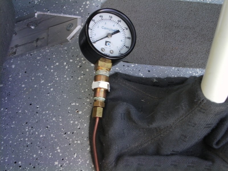 oil pressure test gauge.jpg