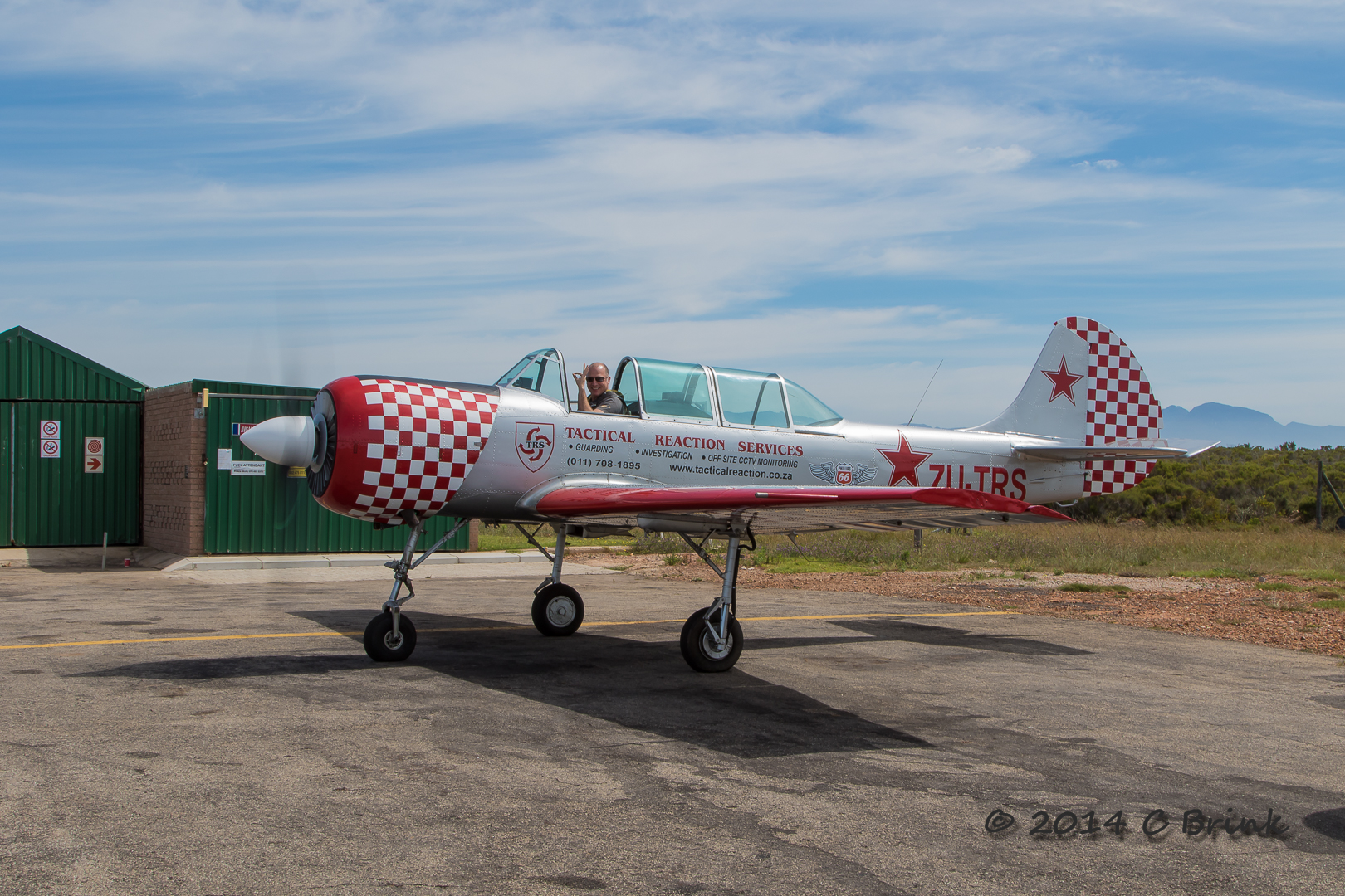 Yak WAC 2014 - Verhellen Etienne - Belgium - Yak 52 - ZU-TRS - (2).jpg